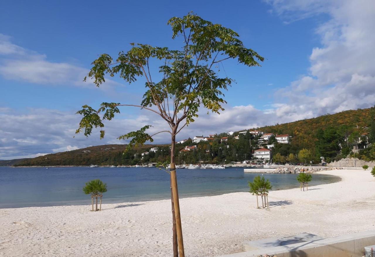 Apartmani Bozica Jadranovo Zewnętrze zdjęcie